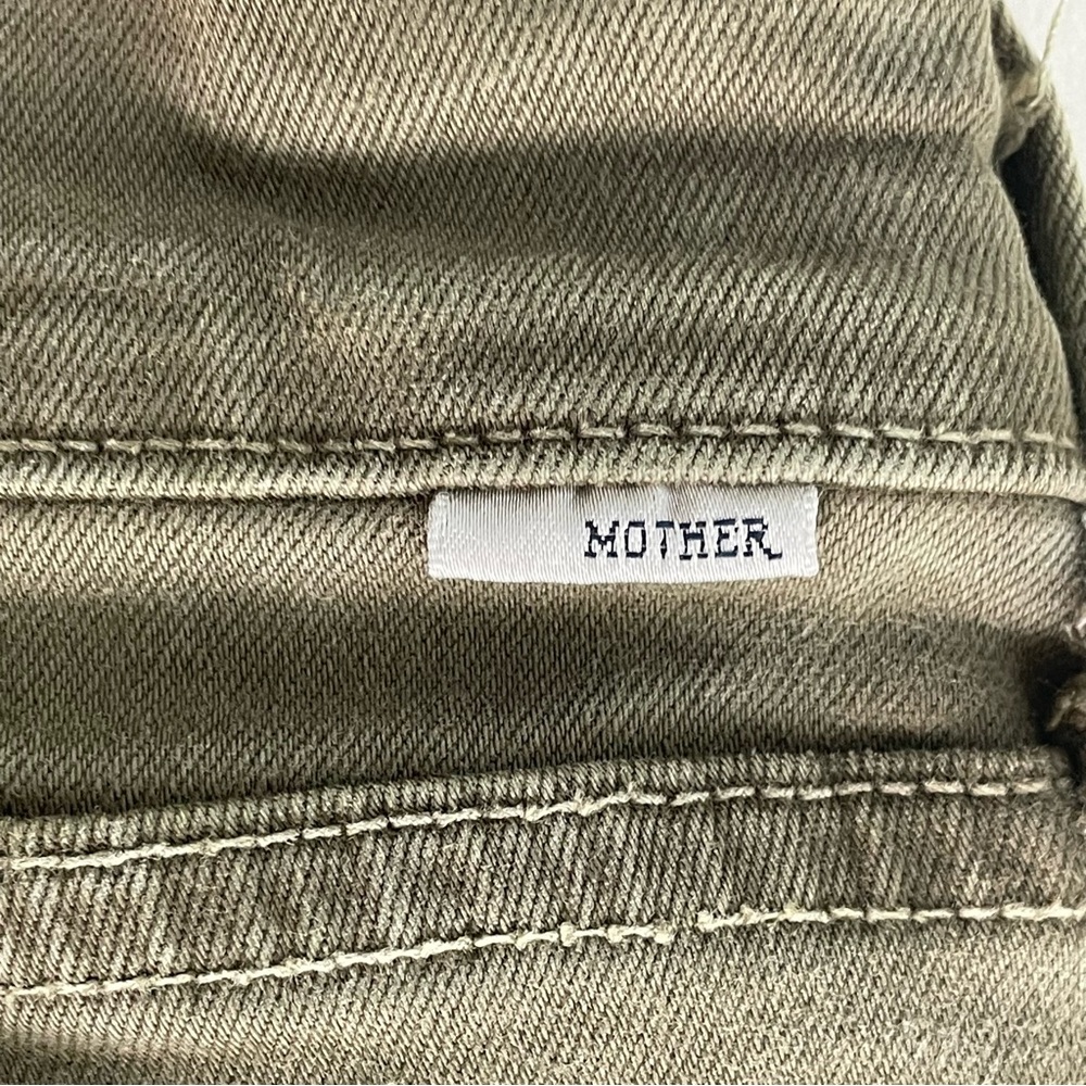 Mother The Drop Out Jeans Moss Green Stretch Crop Distressed Style Sz 28 - Picture 13 of 15